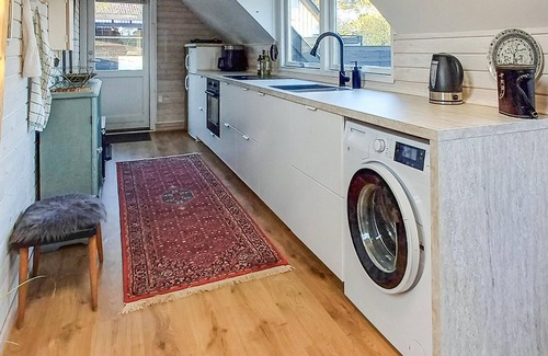 Reersø House | Cozy home in Gørlev with house sea view