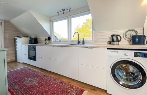 Reersø House | Cozy home in Gørlev with house sea view