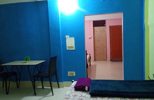 Gauhati House | Cozy Home