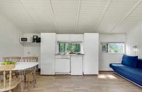 Hampen House | Cozy home in Hampen with WiFi