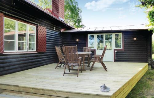 Kvicksund House | Cozy Home In Kvicksund With Sauna