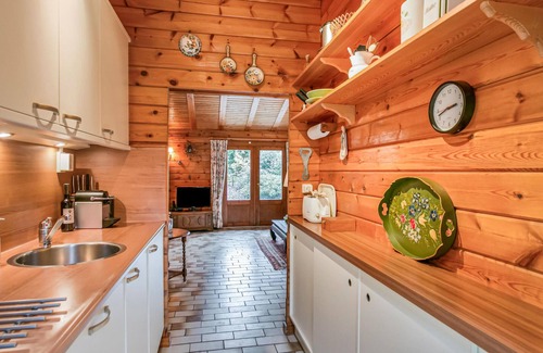 Langstraat House | Cozy home in Meijel with WiFi