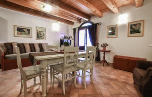 Partinico House | Cozy Home In Partinico With Wifi