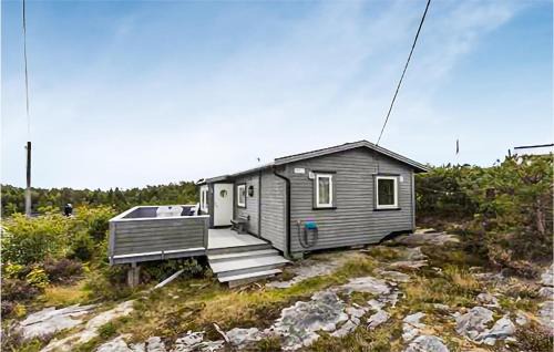 Bamble House | Cozy Home In Stathelle With Kitchen