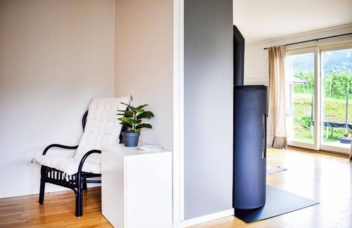 Ulvik House | Cozy home in Ulvik with WiFi
