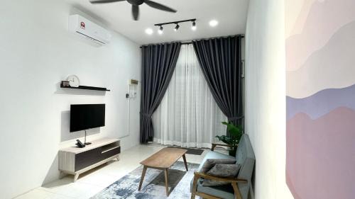 Kampong Raja House | Cozy Homestay with Netflix 5min to Keluang Beach