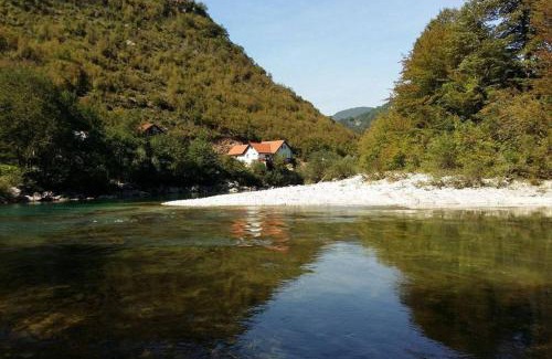 Konjic House | Cozy house next to river Neretva in nature