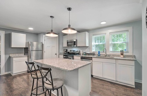 Kannapolis House | Cozy Kannapolis Home: Fenced Yard, Fire Pit!