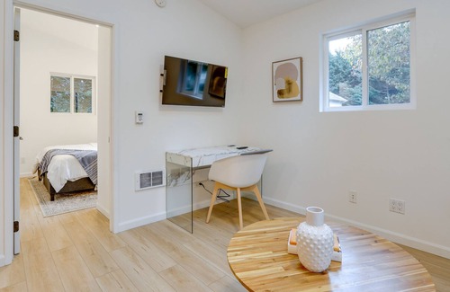 Inglewood-Finn Hill Cottage | Cozy Kirkland Cottage Near Saint Edward State Park