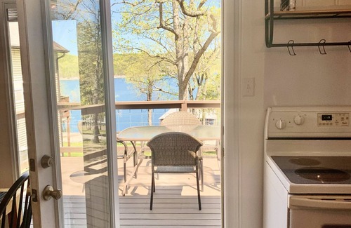 Kimberling City Cabin | Cozy Lake Front Cabin on Table Rock Lake. Pool, Private Hot Tub & Fire Pit.