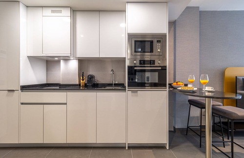 Barrio de La Latina Apartment | Cozy loft near rastro Latina (Latina Toledo III)