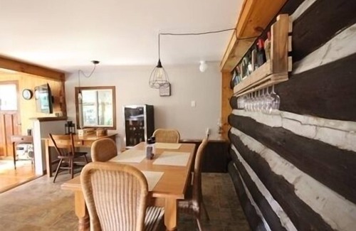Central Huron Cottage | Cozy Log Cabin - Walk to Lake Huron!