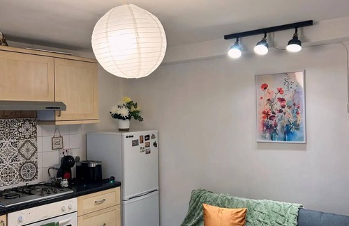 Homerton Apartment | Cozy London Apartment - Central Location