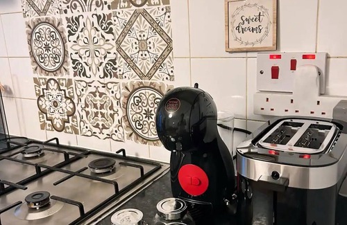 Homerton Apartment | Cozy London Apartment - Central Location