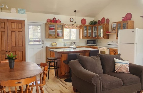 Long Point Cottage | Cozy, Long Point family cottage just a 2 minute walk to the beach