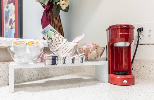 Park Central Apartment | COZY LONG TERM APT WITH POOL ACCESS IN DFW!