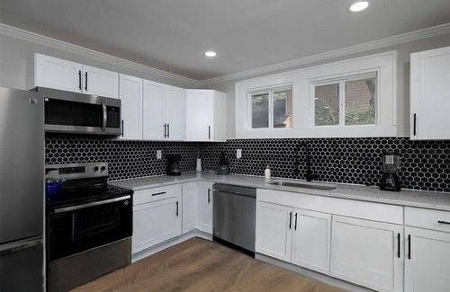 Atlanta House | Cozy Modern Home in Atlanta