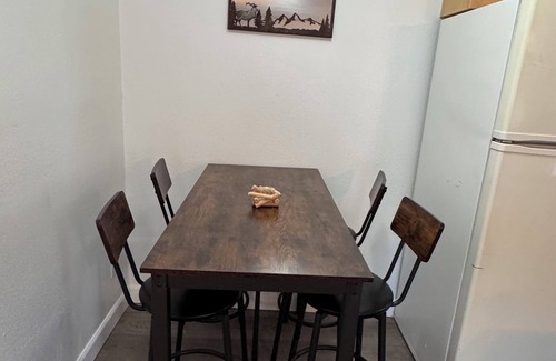 Guatay House | Cozy Mountain Guest House