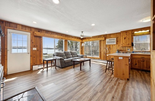 Annandale Cabin | Cozy Oasis on Bass Lake!