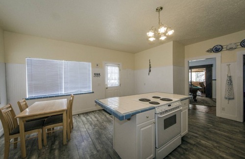 St. Charles House | cozy older home for rent very close to the north beach of Bear lake