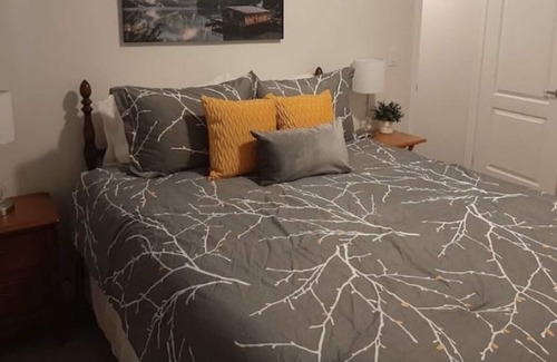 Orillia Apartment | Cozy Orillia Apartment