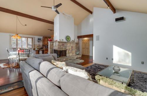 Effort House | Cozy Pennsylvania Home with Pool Table and Pool Access