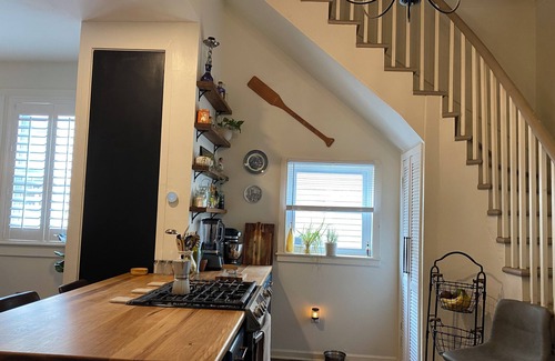 Saint Roch House | Cozy Pet Friendly Chalet