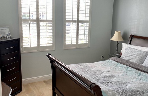 Port Orange House | Cozy pool home in the heart of Port Orange, FL. Minutes away from Daytona Beach