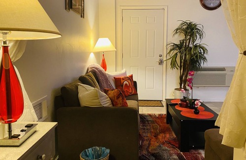 Mableton Apartment | Cozy Private Annex By Six Flags