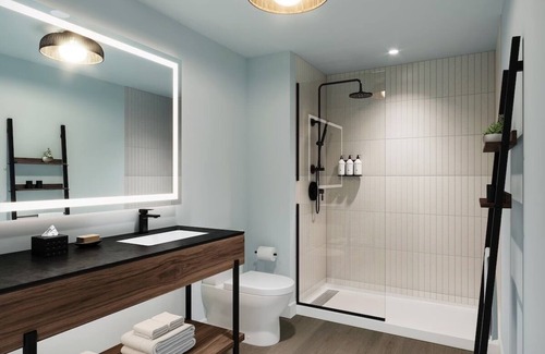 Waikiki Hotel | Cozy Queen Room, Ideal Waikiki Stay - Romer House, Near Beaches