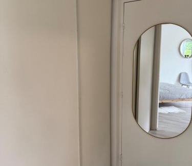Arpajon Apartment | Cozy, quiet and bright studio