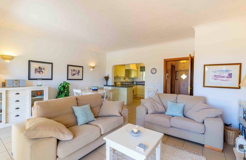 Meia Praia Cottage | Cozy quiet cottage at the Meia Praia beach, close to the village of Lagos