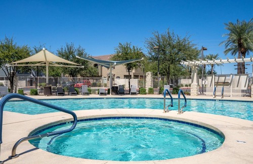 Mesa Grande Condo | COZY QUINTESSENCE: VIEW OF CUBS FIELD + MORE