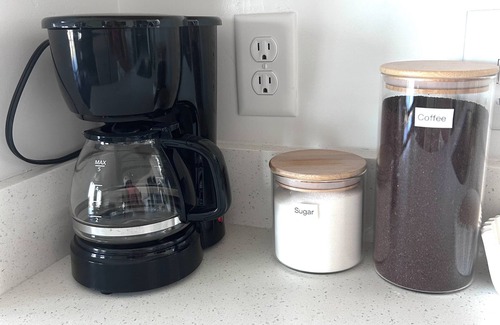 Utah County House | Cozy Rambler with Beautiful Mountains Views! Sleeps 7