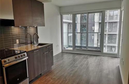 Garden District House | cozy room in a shared 2bedrooms condo