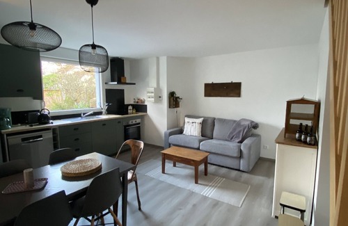 Reville Apartment | Cozy seaside apartment with direct access to the beach !