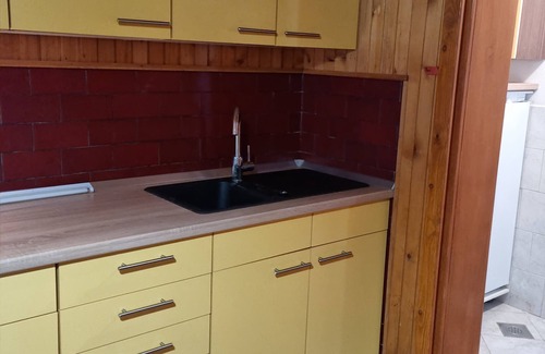 Zrece Ski Chalet | Cozy ski retreat/Summer Log cabin w/grill area