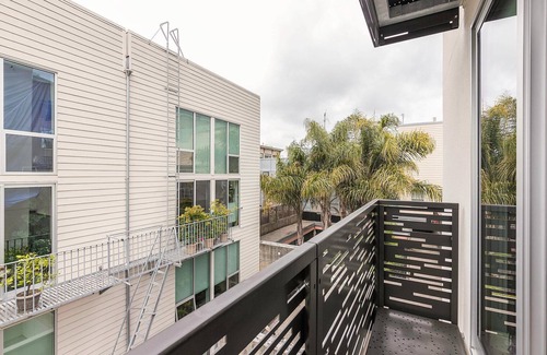 South of Market Apartment | Cozy South Park Studio, near Caltrain & South Park by Blueground