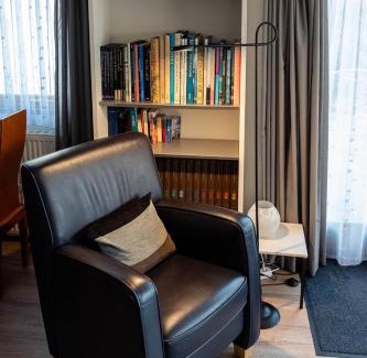 Krachtighuizen House | COZY & SPACIOUS PLACE ON A QUIET SPOT IN THE MIDDLE OF THE NETHERLANDS with free use of 2 women's and 2 men's bikes plus child seat