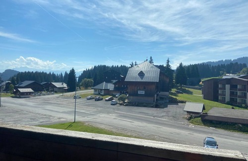 Le Praz de Lys Apartment | Cozy studio for 4 in Le Praz de Lys center
