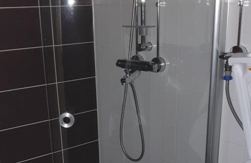 Lantinen District Apartment | Cozy Studio in Espoo - Free Garage Parking