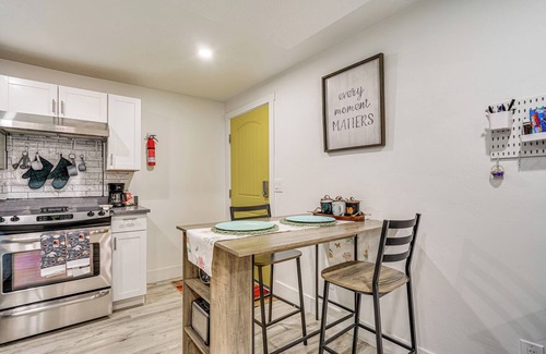 Magna Apartment | Cozy Studio Retreat in Salt Lake City Area!