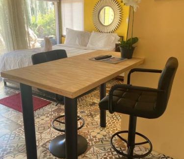 Matividiri Apartment | Cozy studio with private spa