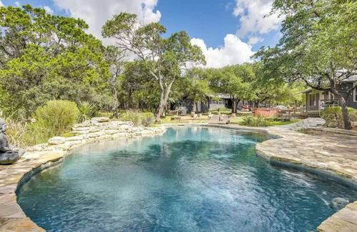 Austin Cabin | Cozy Tiny Nook in the Austin Hill Country-With Pool, HotTub, Firepit & animals!