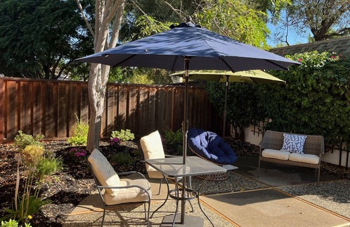 Livermore House | Cozy townhome with backyard retreat! Minutes to wineries and downtown.