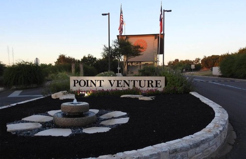Point Venture House | Cozy Townhomes*Golf Course View*Sleeps 17