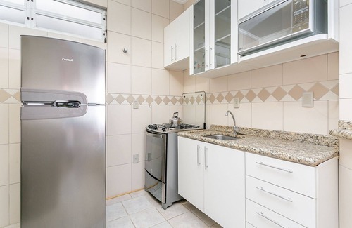 Cachoeira do Bom Jesus Apartment | Cozy Two-story House Just 120m From the Beach! EDE