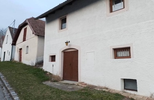 Althoflein Apartment | Cozy vacation apartment with wine cellar