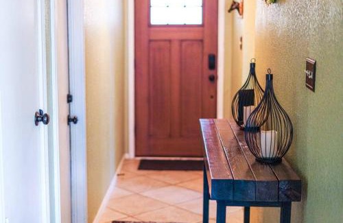 Copperfield House | Cozy Walnut Creek Home in Austin