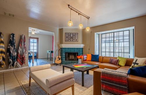 Yuma House | Cozy Winter Getaway Heated Pool l Family Friendly